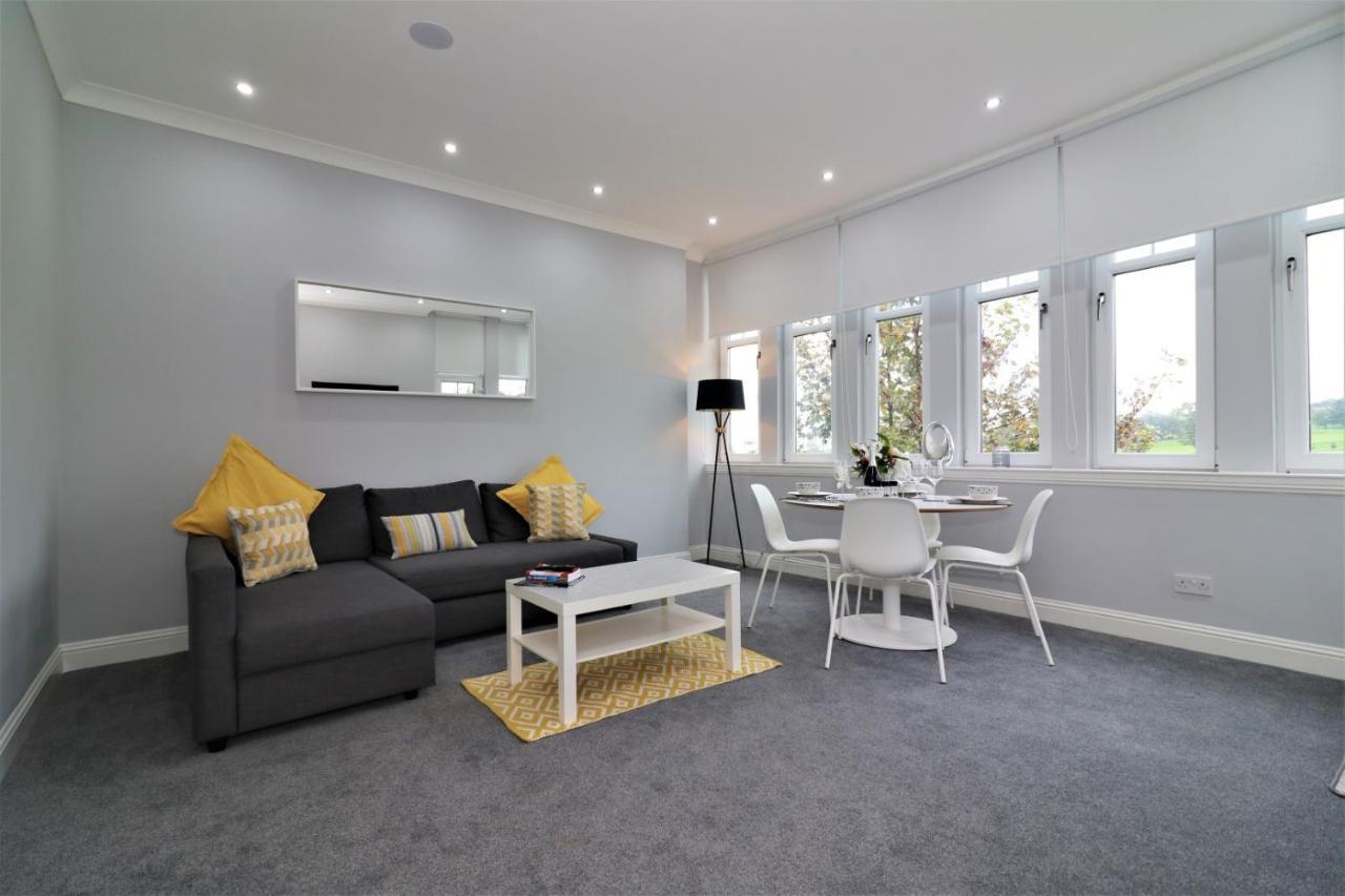 Signature - Greenlees Clubhouse Glasgow Bagian luar foto